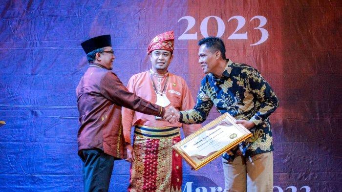 Penghargaan Seroja Award KPKNL Dumai 2023 di Raih Pemkab Siak